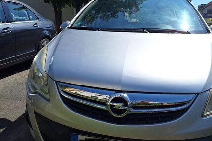 Opel Corsa 132.000 km 3.200 &euro; Nürnberg 90419