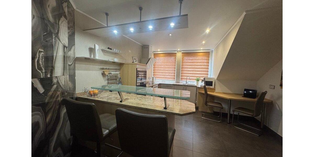 Einfamilienhaus Bad Salzungen Tiefenort - 8 Zimmer, 275 m&sup2;, 555.000&euro; | Angebot:26602244