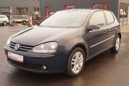 VW Golf 159.000 km 4.490 &euro; Künzell 36093