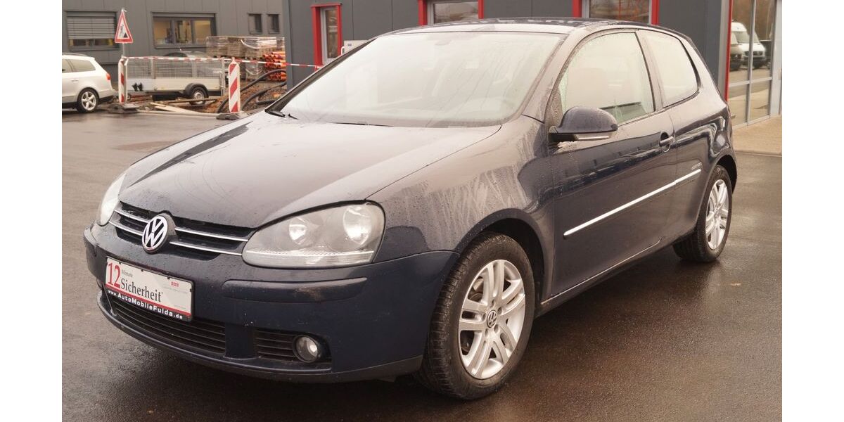 VW Golf 159.000 km 4.490 &euro; Künzell 36093