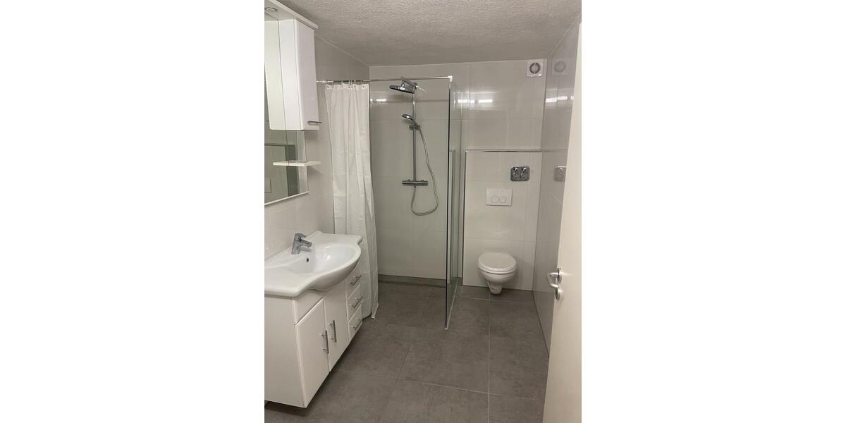 Etagenwohnung Gerlingen - 2 Zimmer, 27 m&sup2;, 800&euro; | Angebot:25419451