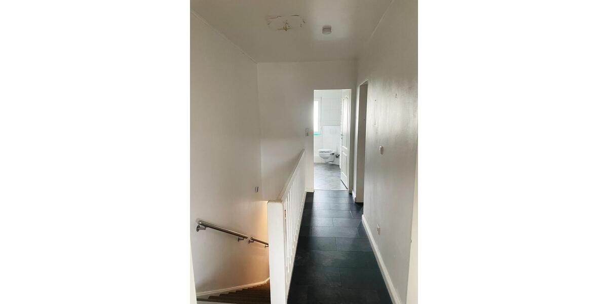 Gepflegtes Reihenmittelhaus mit Garten und Terrasse zu vermieten 4 zimmer