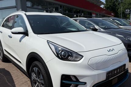 Kia Niro 49.900 km 17.990 &euro; Oerel 27432