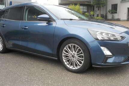 Ford Focus 53.888 km 17.990 € Simmern 55469