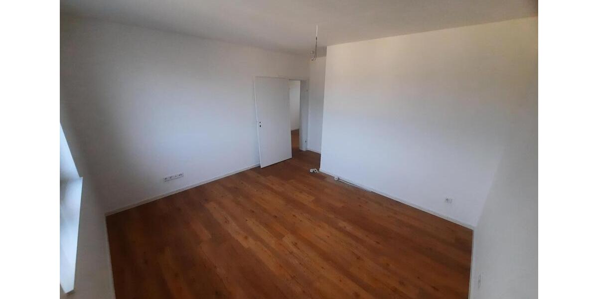 Einfamilienhaus Hessisch Lichtenau - 3 Zimmer, 102 m&sup2;, 1.200&euro; | Angebot:22172048