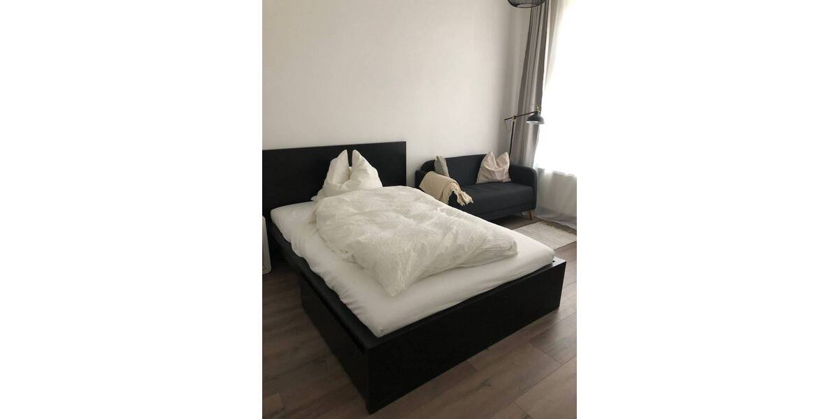 Zimmer Halle (Saale) Innenstadt - 1 Zimmer, 36 m&sup2;, 310&euro; | Angebot:26376800