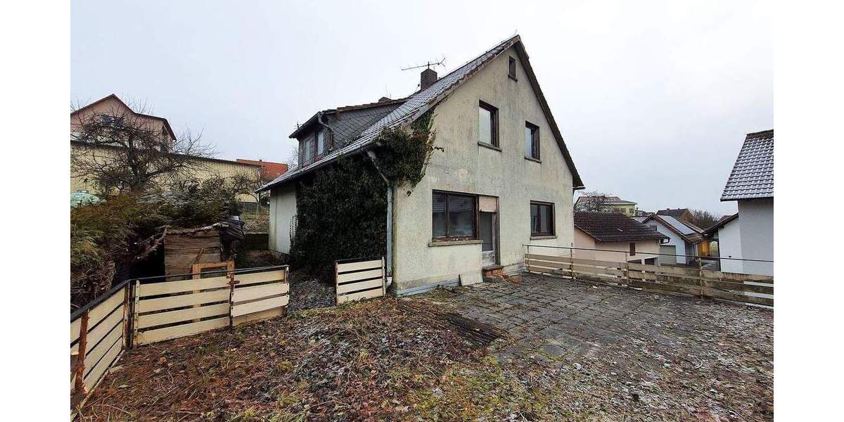 Einfamilienhaus Burkardroth Wollbach - 7 Zimmer, 140 m&sup2;, 99.000&euro; | Angebot:24276950