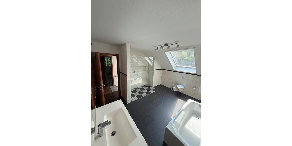 Doppelhaushälfte Reutlingen Sondelfingen - 7 Zimmer, 187 m&sup2;, 849.000&euro; | Angebot:26978129