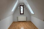 Dachgeschoßwohnung Schwerin Gartenstadt - 3 Zimmer, 69 m&sup2;, 500&euro; | Angebot:24245958