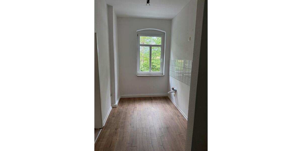 Etagenwohnung Hildburghausen - 1 Zimmer, 36 m&sup2;, 290&euro; | Angebot:26665311