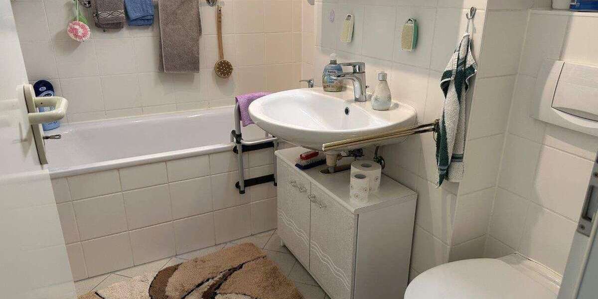 voll möblierte 2-Zim-Wohnung sofort frei - Etagenwohnung Jena Zentrum | Angebot:26795384