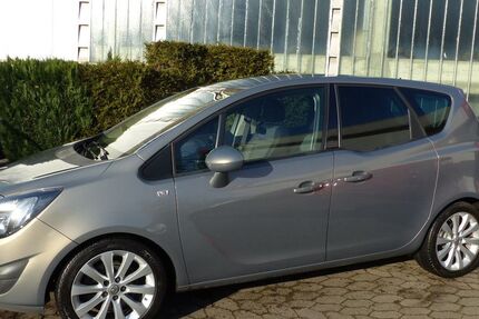 Opel Meriva 99.000 km 7.800 &euro; Hannover 30179