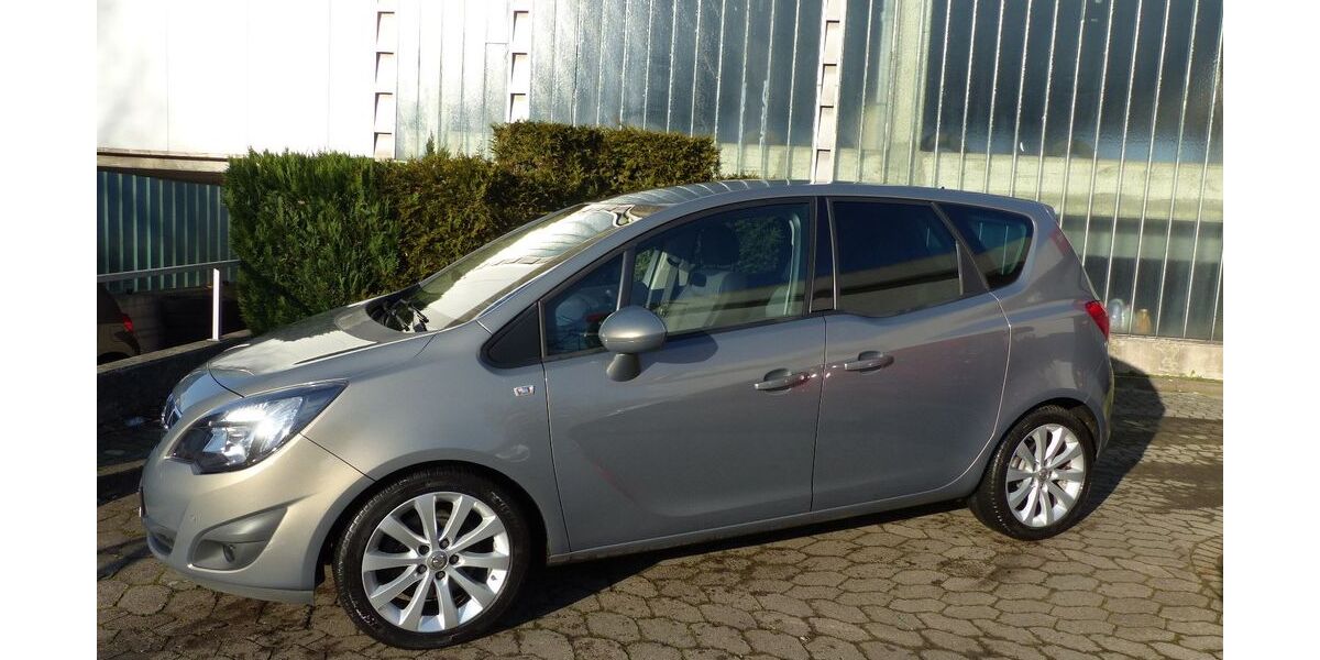 Opel Meriva 99.000 km 7.800 &euro; Hannover 30179