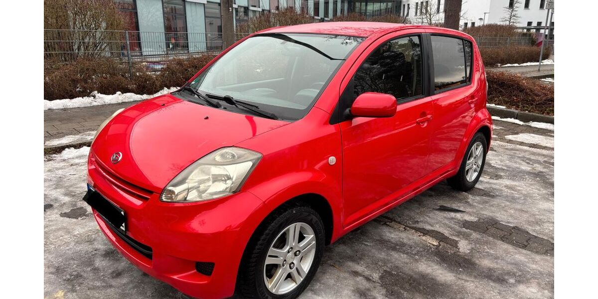 Daihatsu Sirion 197.000 km 1.550 &euro; Wendelstein 90530