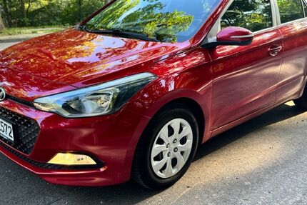 Hyundai i20 64.500 km 7.200 € Nürnberg 90482
