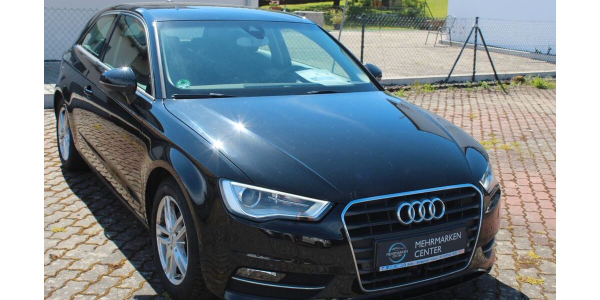 Audi A3 90.400 km 12.900 &euro; Burglauer 97724