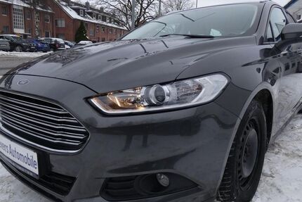 Ford Mondeo 106.973 km 9.990 &euro; Norderstedt 22846