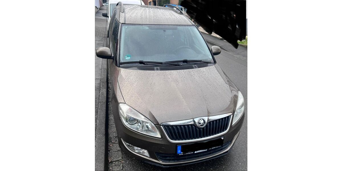 Skoda Roomster 63.500 km 8.950 &euro; Königswinter 53639