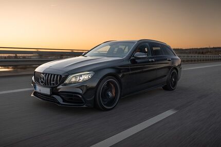 Mercedes-Benz C 63 AMG 66.500 km 59.990 &euro; Sparrieshoop 25365