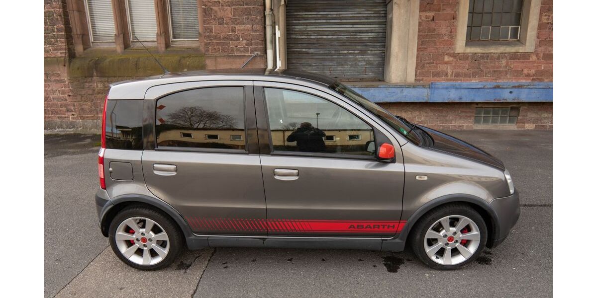 Fiat Panda 178.993 km 4.200 &euro; Karlsruhe 76135