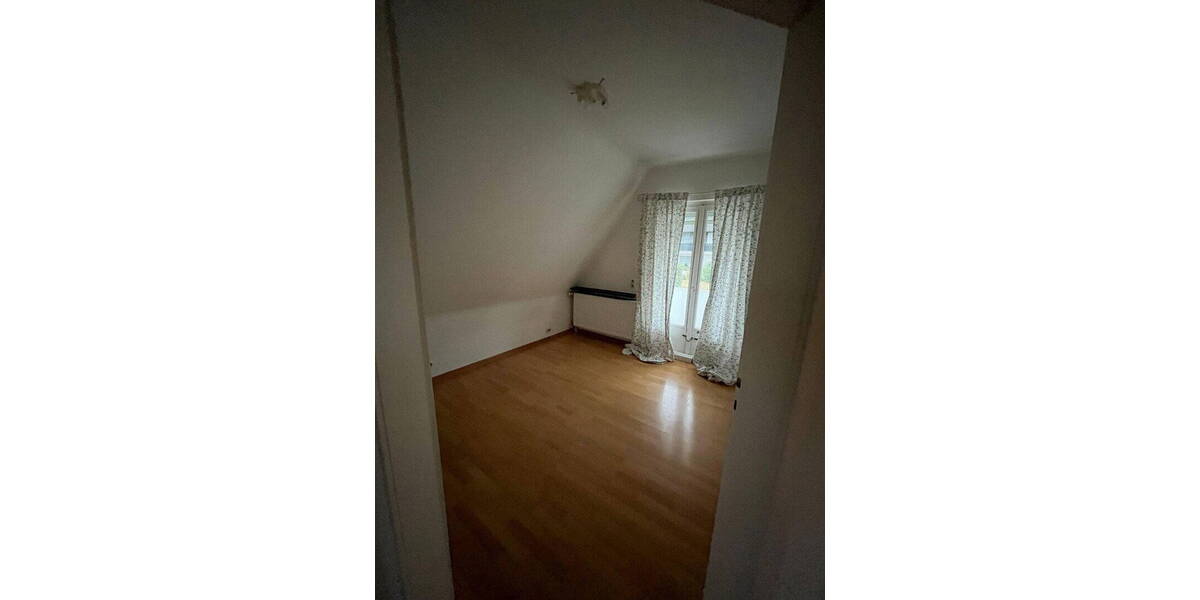 Einfamilienhaus Bad Pyrmont - 4 Zimmer, 134 m&sup2;, 359.000&euro; | Angebot:26583688