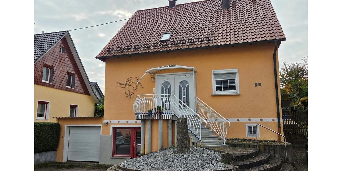 Einfamilienhaus in ruhiger Lage zu vermieten 6 zimmer