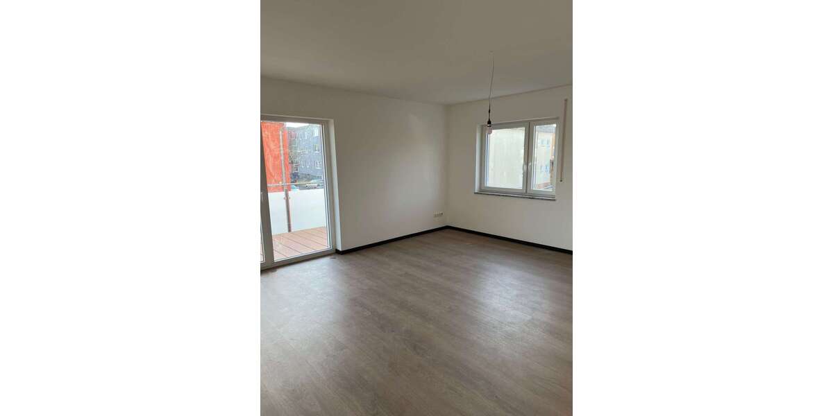 Etagenwohnung Weiden - 3 Zimmer, 98 m&sup2;, 905&euro; | Angebot:26394935