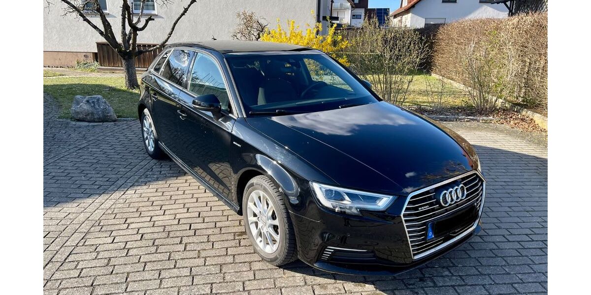 Audi A3 112.000 km 14.990 &euro; Altendorf 96146