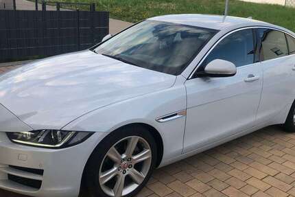 Jaguar XE 132.000 km 12.300 &euro; Hepberg 85120