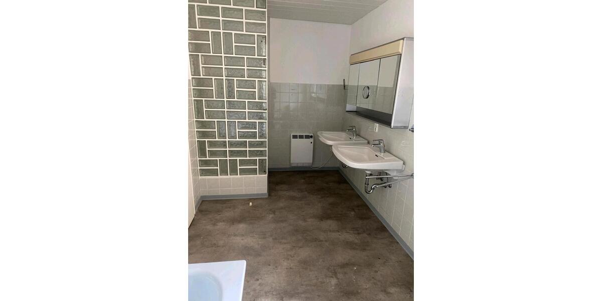 Doppelhaushälfte Werdohl - 7 Zimmer, 190 m&sup2;, 209.000&euro; | Angebot:27156476