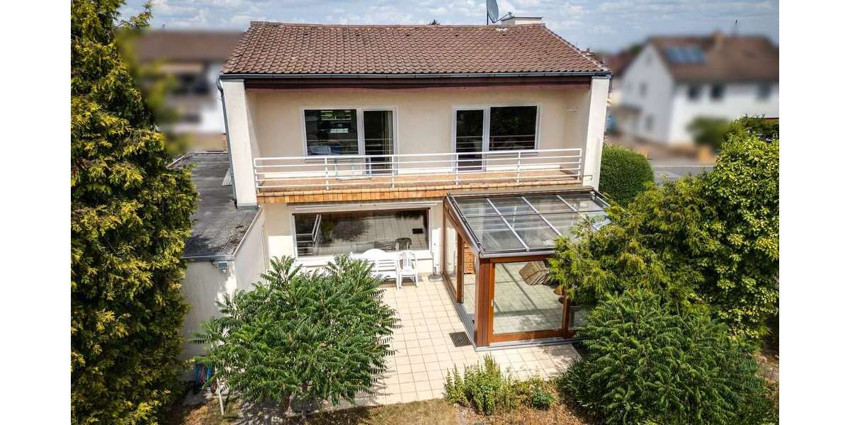 Einfamilienhaus Rosbach vor der Höhe - 4 Zimmer, 142 m&sup2;, 579.000&euro; | Angebot:27116615