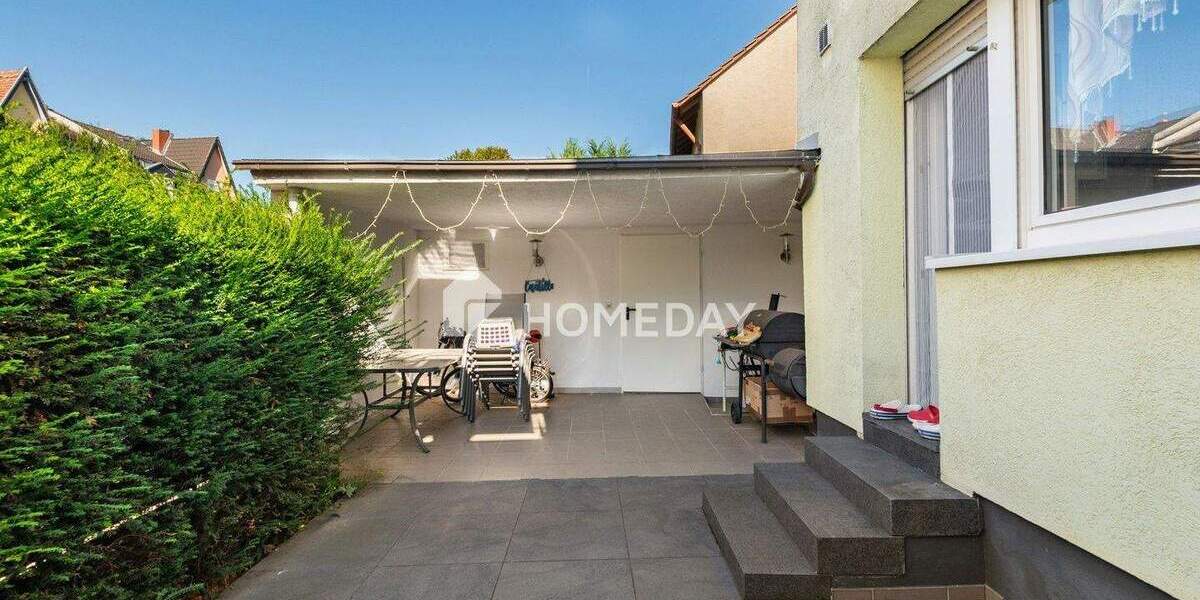 Mehrfamilienhaus, Wohnhaus Frankfurt Bonames - 9 Zimmer, 280 m&sup2;, 1.080.000&euro; | Angebot:25820181