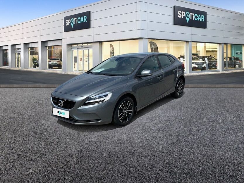 Volvo V40 22.750 km 16.900 € Lütetsburg 26524
