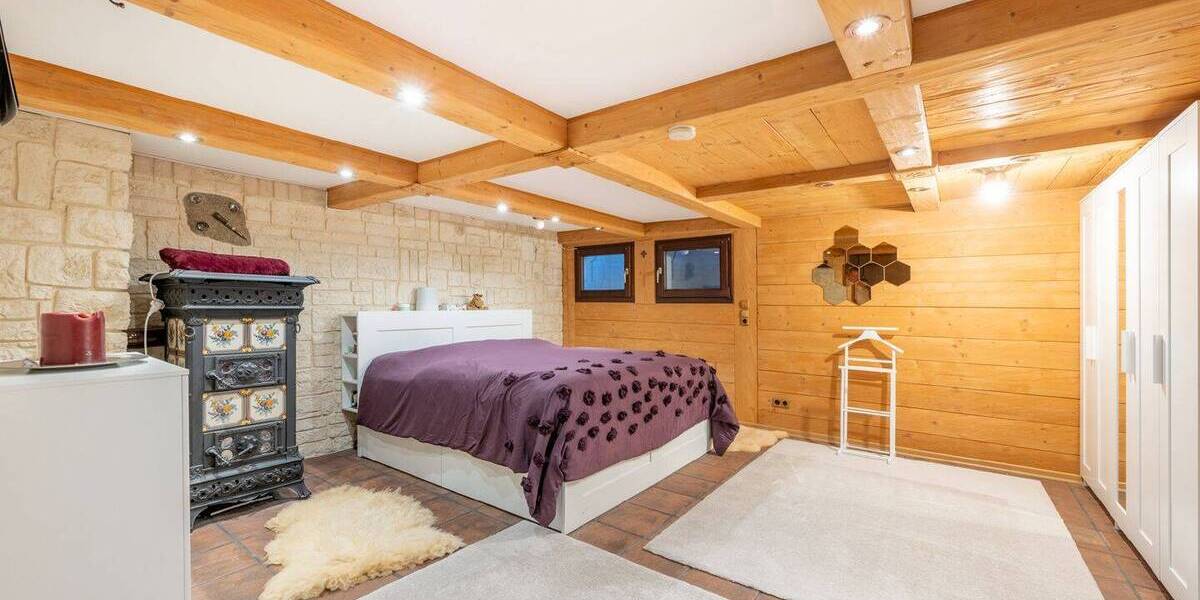 Reihenmittelhaus Kirchheim - 4 Zimmer, 164 m&sup2;, 750.000&euro; | Angebot:26358297