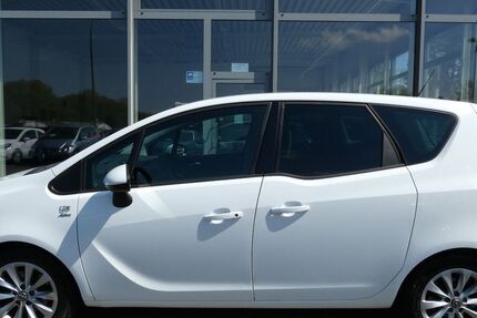 Opel Meriva 107.000 km 7.300 &euro; Bergkamen 59192