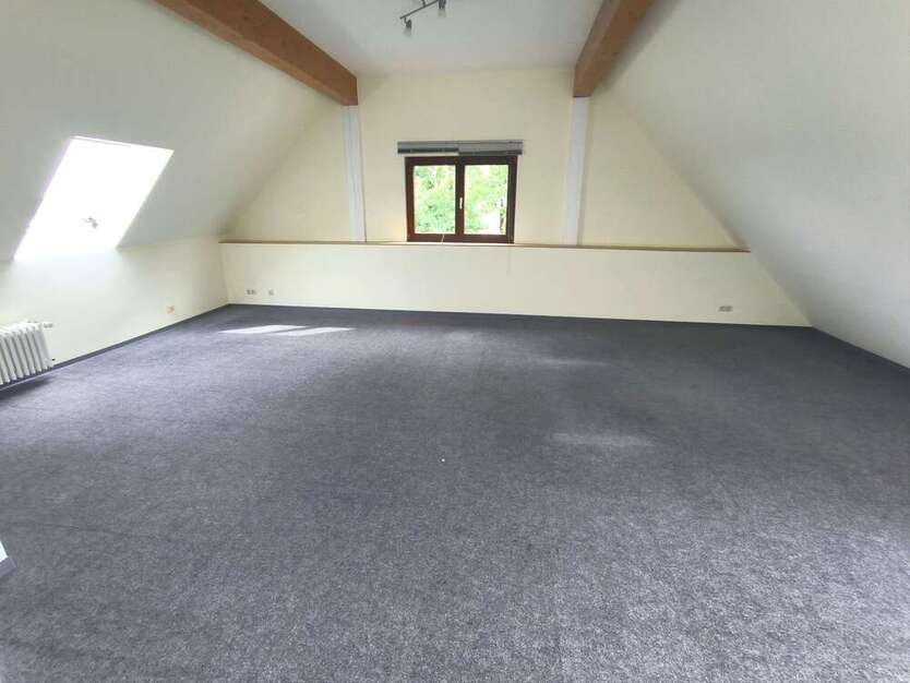 Büro in Hachenburg 630 € 90 m²