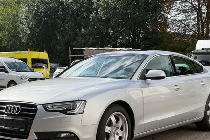 Audi A5 129.380 km 8.900 &euro; Neumünster 24536