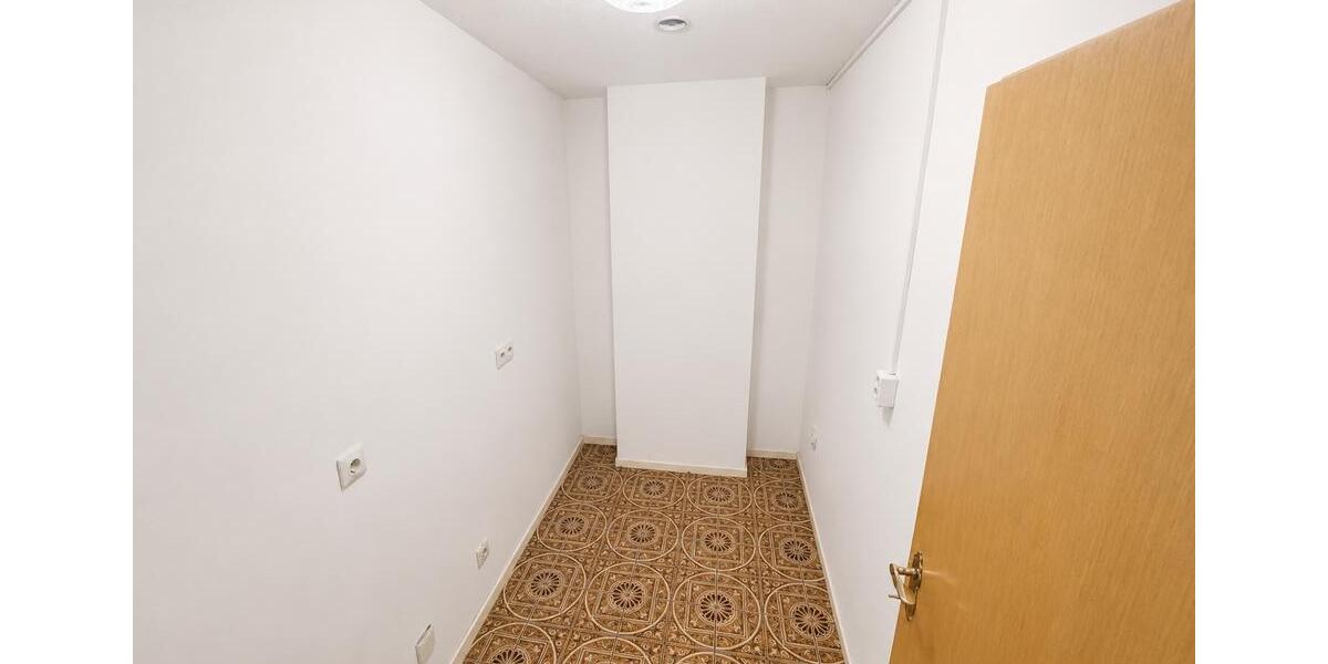 Etagenwohnung Göttingen Oststadt - 4 Zimmer, 142 m&sup2;, 399.000&euro; | Angebot:27197596