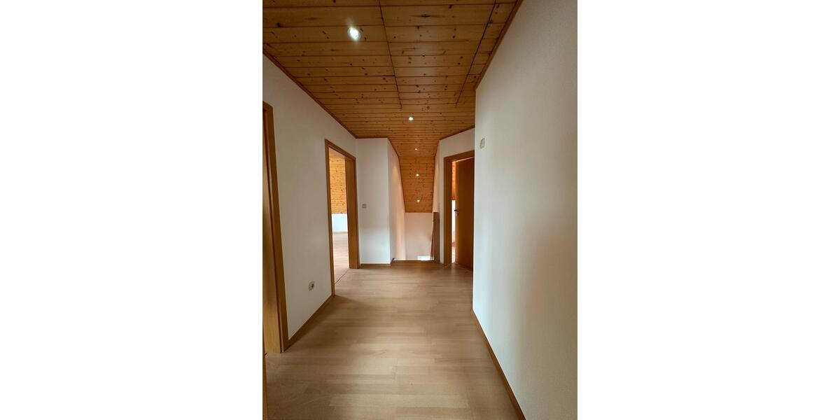 Doppelhaushälfte Rötgesbüttel - 4 Zimmer, 147 m&sup2;, 1.395&euro; | Angebot:26215920