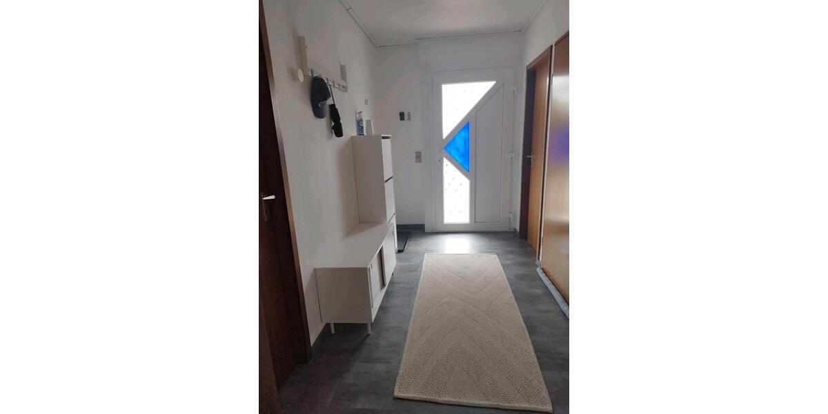 Einfamilienhaus Bad Hersfeld - 6 Zimmer, 147 m&sup2;, 1.090&euro; | Angebot:26183186