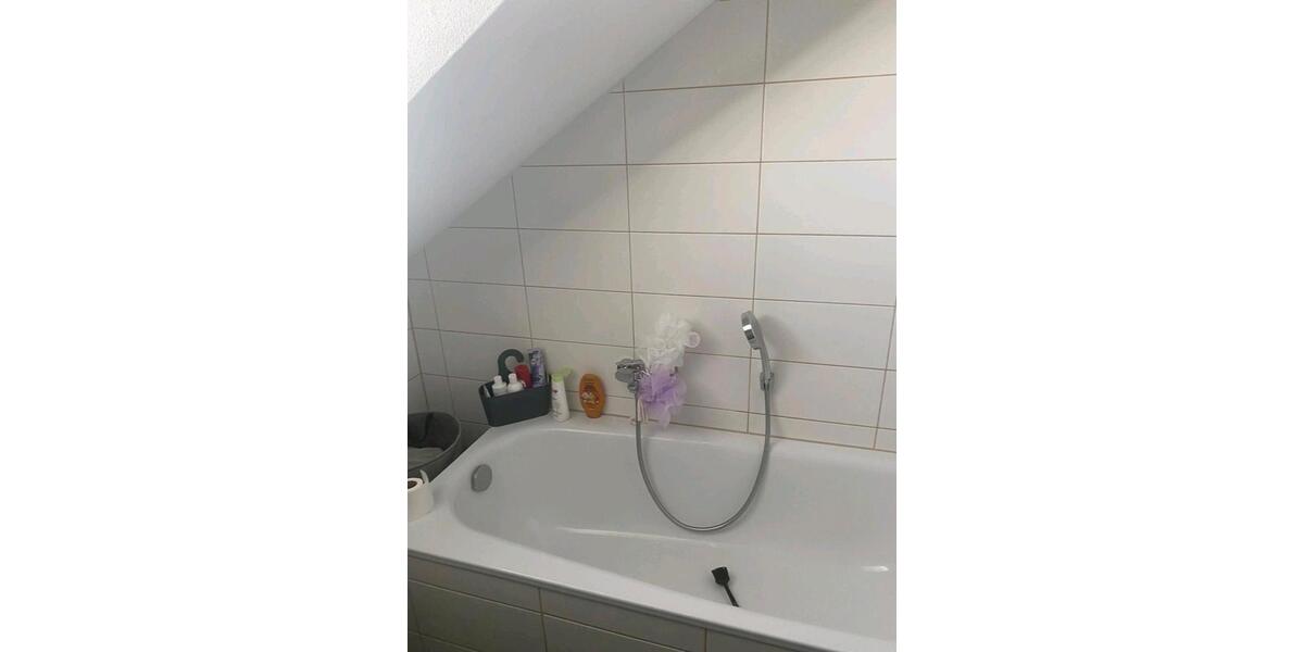 Dachgeschoßwohnung Pocking - 2 Zimmer, 42 m&sup2;, 450&euro; | Angebot:26303064