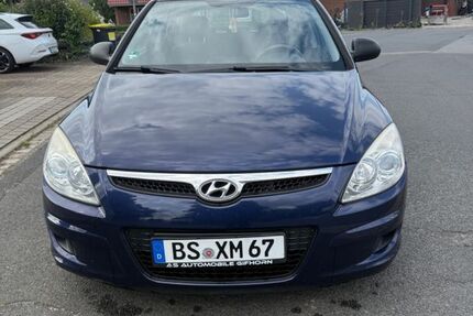 Hyundai i30 174.000 km 2.200 &euro; Baunatal 34225