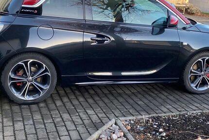 Opel Adam 69.000 km 11.600 &euro; Auerbach / Vogtland 08209