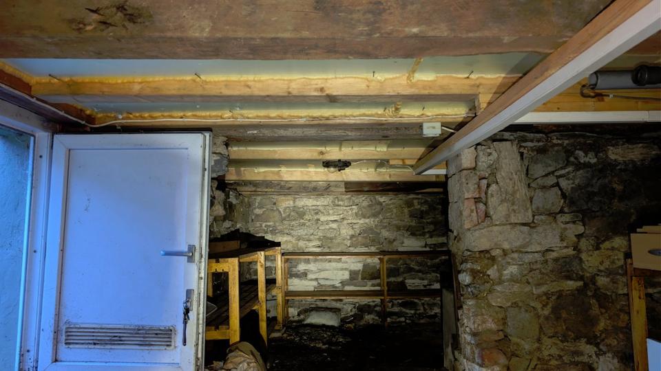 Doppelhaushälfte Warstein - 3 Zimmer, 63 m&sup2;, 95.000&euro; | Angebot:26087902