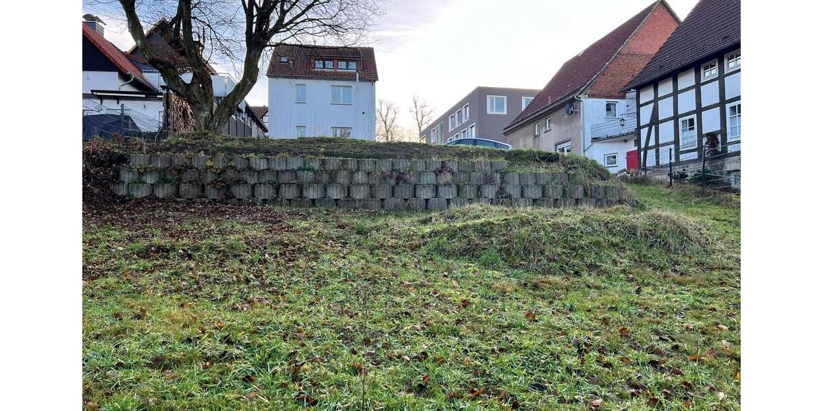 Großzügiges Haus mit eigenem Garten zu Vermieten 4 zimmer