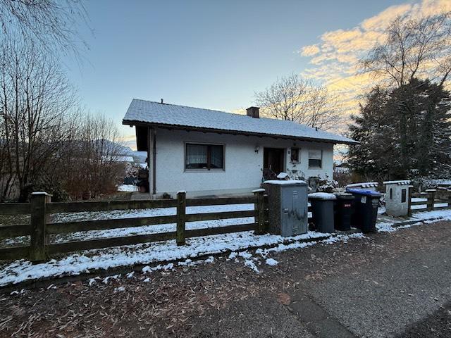 Einfamilienhaus Grabenstätt - 3 Zimmer, 145 m&sup2;, 2.000&euro; | Angebot:23636581