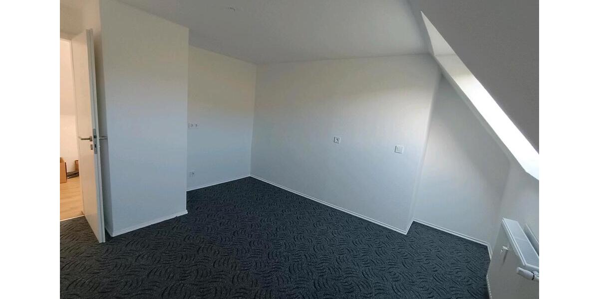 Dachgeschoßwohnung Lennestadt - 1 Zimmer, 45 m&sup2;, 420&euro; | Angebot:26335301