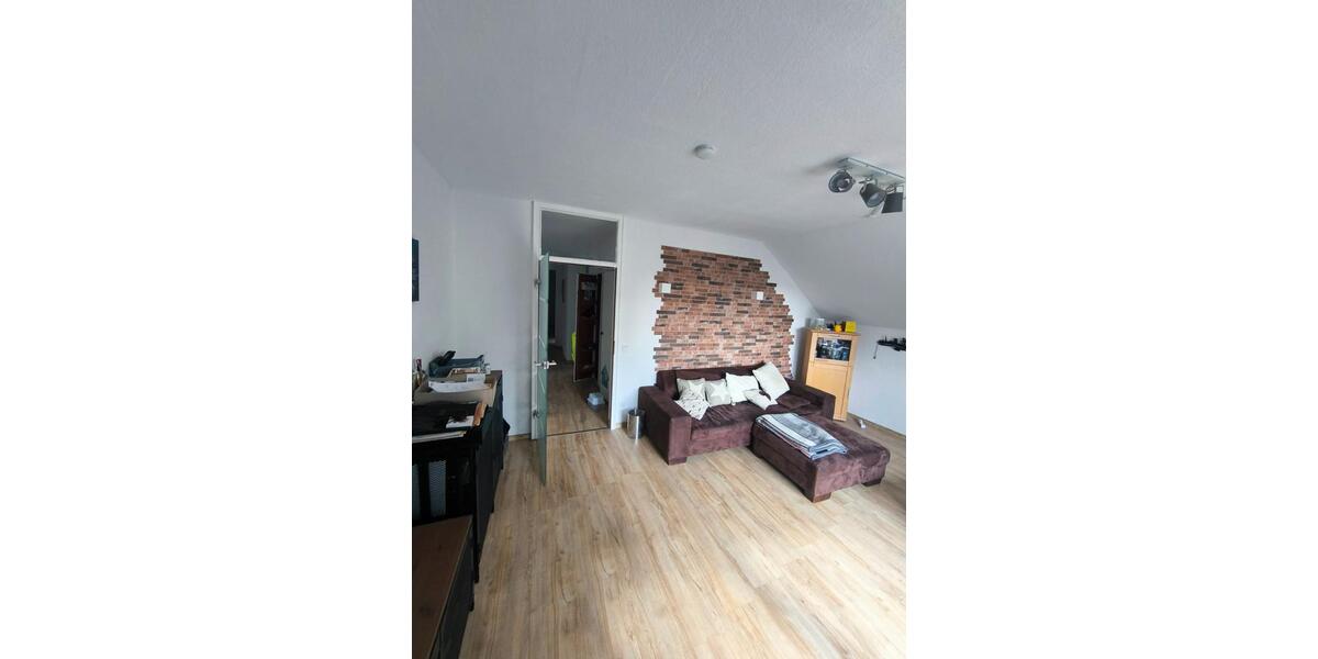 Dachgeschoßwohnung Dortmund Aplerbeck - 6.5 Zimmer, 132 m&sup2;, 398.000&euro; | Angebot:26763383