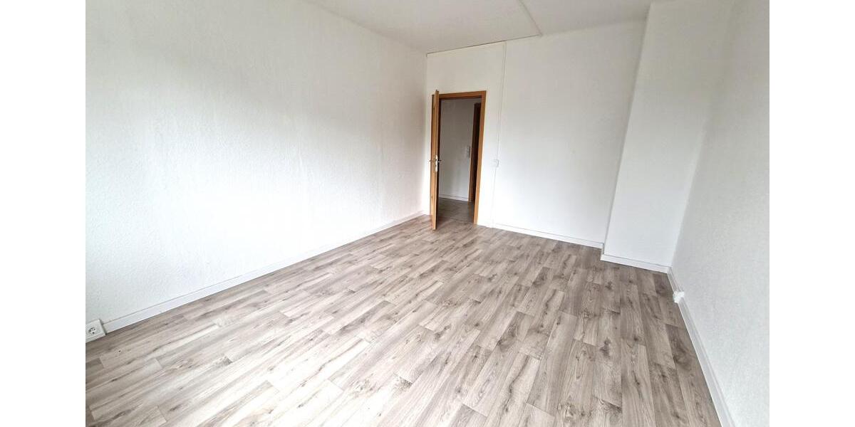 Etagenwohnung Osterwieck - 4 Zimmer, 75 m&sup2;, 261&euro; | Angebot:21618413