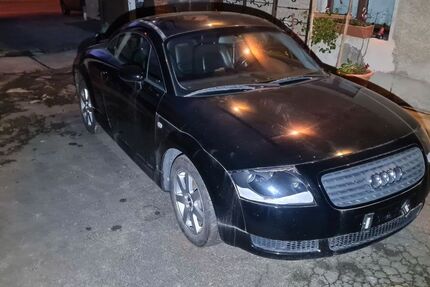 Audi TT 208.148 km 3.299 € Hartmannsdorf 09232